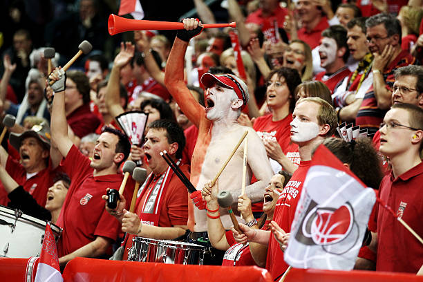 马丁内斯 马丁内斯