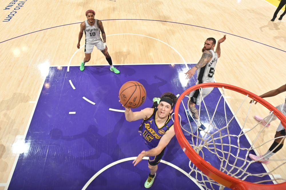 评论认为 评论认为