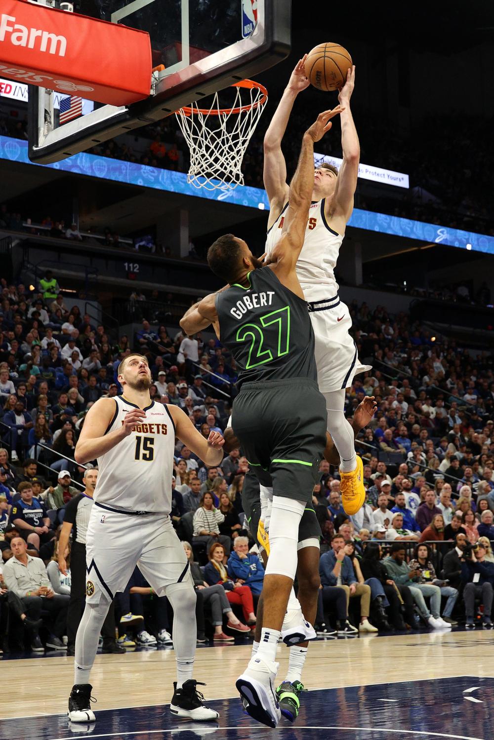 西亚卡姆 西亚卡姆