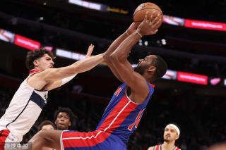 杨帆进球被 杨帆进球被