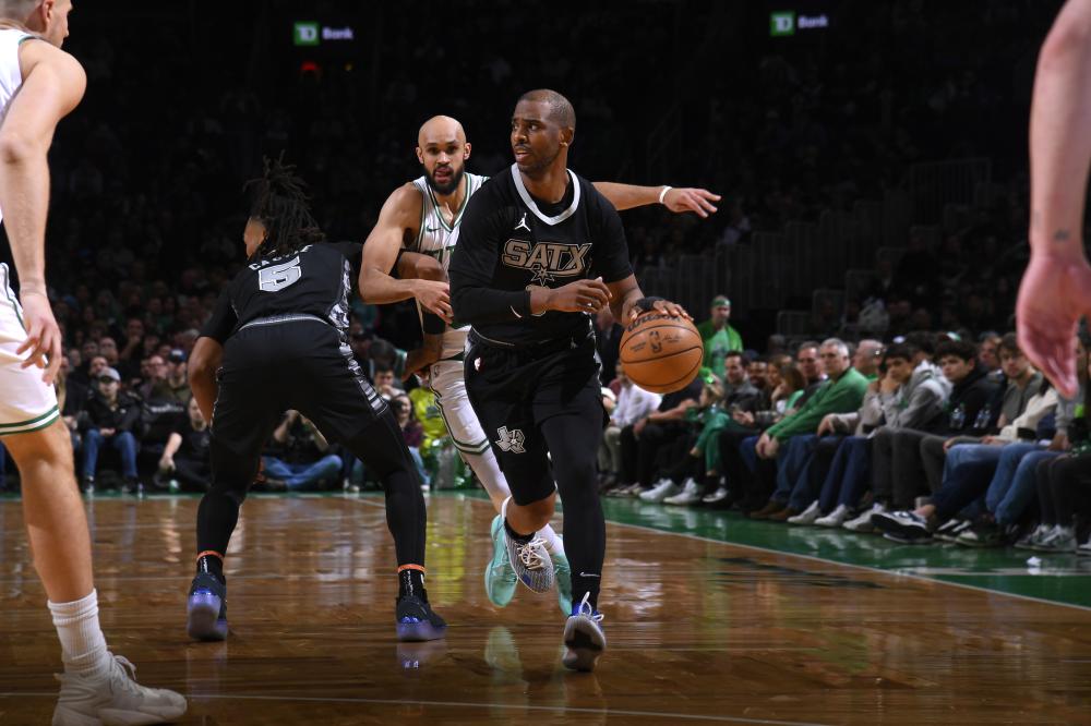 不只是对巴 不只是对巴